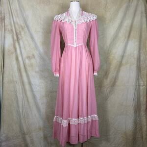Vintage 70s Gunne Sax Pink Lace Prairie Dress